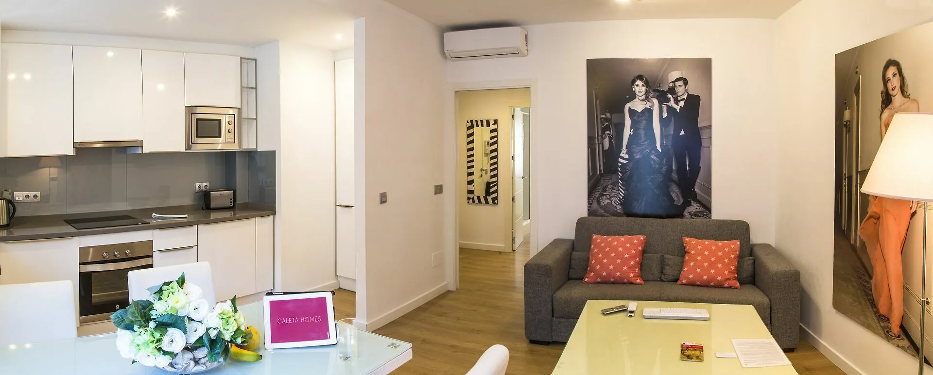 Apartmentos Pompidou Malaga 0*,  Spain