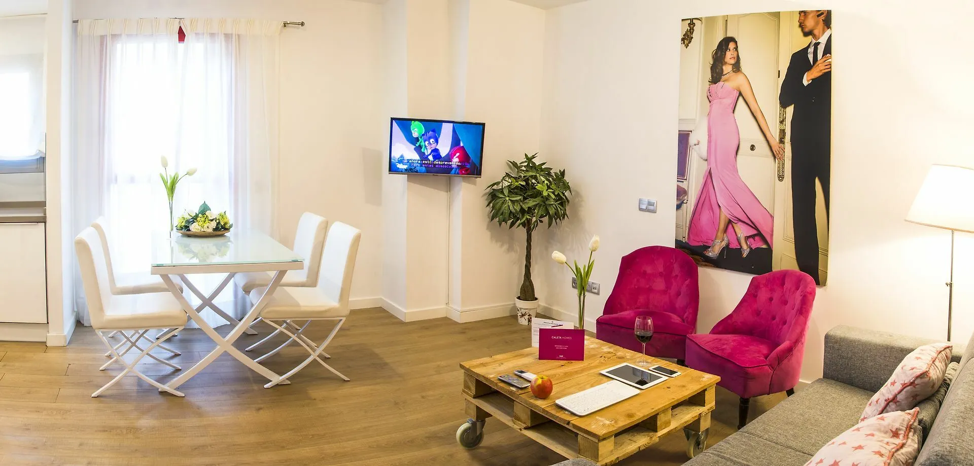 Apartmentos Pompidou Malaga 0*,